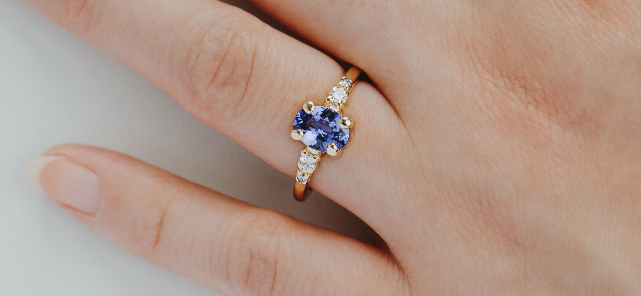 LS Joaillerie Brest bague de fiançailles tanzanite diamants 2